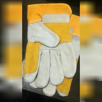 تولید کننده انواع دستکشهای چرمی از 