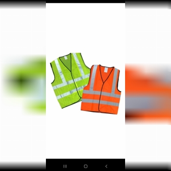 جلیقه در دورنگ موجود 