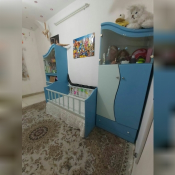 کمد اسباب بازی وکمدلباس جداس وتخت ب