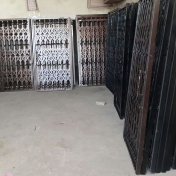 آهنگری زارعی ساخت و نصب درب آکاردئو