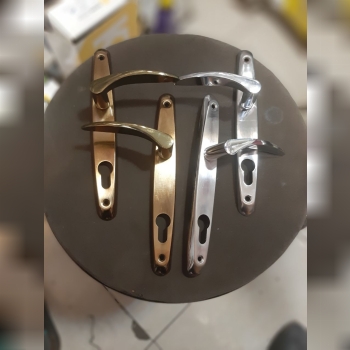  فروش ویژه دستگیر درب اهنی.2