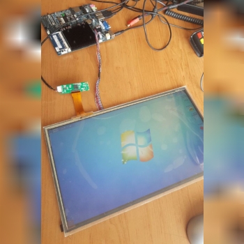 انواع تاچ و ال سی دی از سایز ۱۰.۱ 