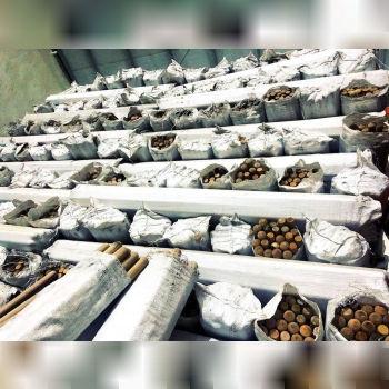 دسته بیل ترکیه بسیار بادوام عالیبد