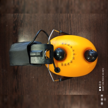 گوشی ایمنی رادیودار