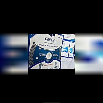 مینی پرسلان بر زنجیری یاعوفنگزیره 