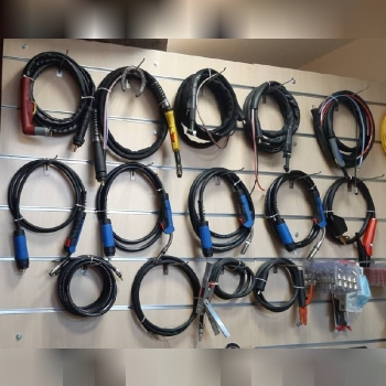 -تامین و تجهیز ماشین آلات جوش و برش