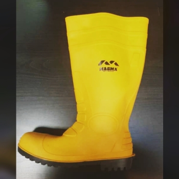 چکمه ضد اسید