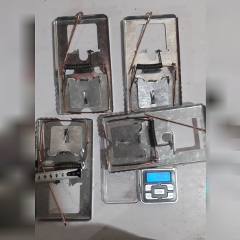 تولید تله موشهای فلزی و پلاستیکی با