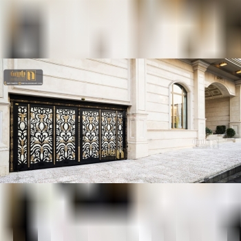  اجازه بدهید درب ورودی ساختمان، سبک