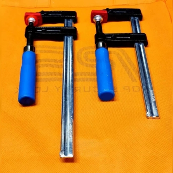 پیچ دستی فک ۵ دسته پلاستیکی ۱۵ سانت