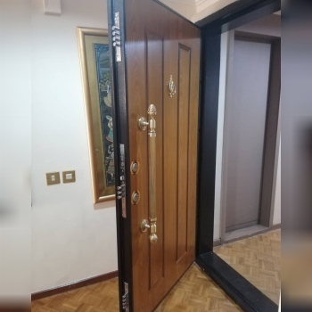 درب ضد سرقت فوق امنیتی استادکار ۷۷
