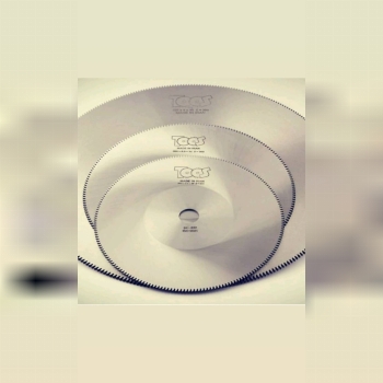 تیغ اره توس در سایز 600 به ضخامت ۴ 