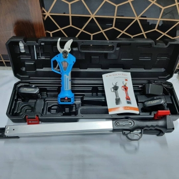 قیچی شاخه زن شارژی باس