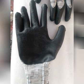 دستکش ضد برش