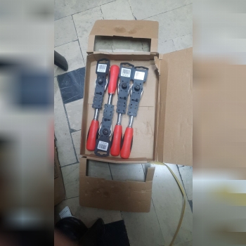 دسته بکس جیتک درحال پخش فروشگاه سلی