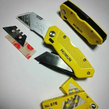 پخش ابزار اعتماد?کاتر ذوزنقه (کنا