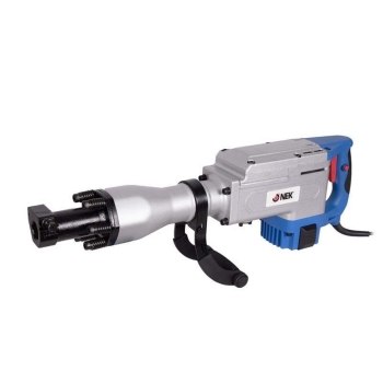 بتن کن ۱۷۴۵ نک