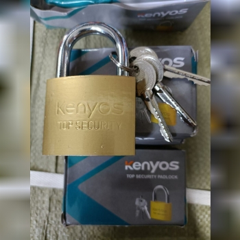 قفل آویز ۵۰ کلید چهارپر کنیوس Kenyo