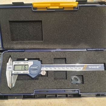 کولیس دیجیتال IP54
