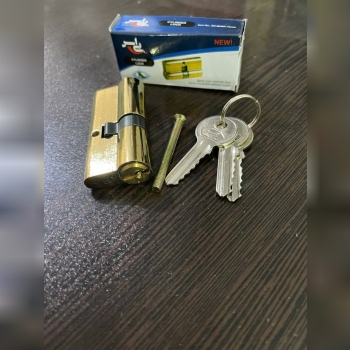 سیلندر ۶ ۷ بی اس BS کارتن ۱۵۰ عدد