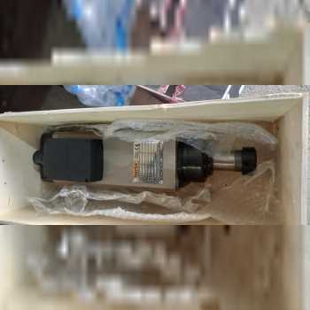 اسپیندل ۱۸۰۰۰دور هرتز 