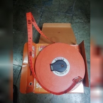 متر های پارچه ای فریمنس