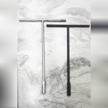 بکس T بلند مشکی و سفید