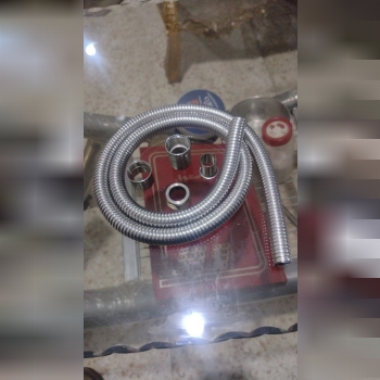 فروش قطعات شیلنگ توالت به صورت عمده