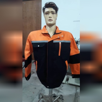 تولید لباس کار