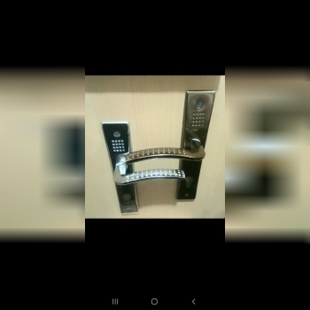 دستگیره خالدار قیمت رقابتی ۷۵۰۰۰ با شماره زیر تماس بگیرید 09122802547