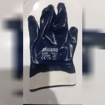 دستکش شرکت نفتی میلانو