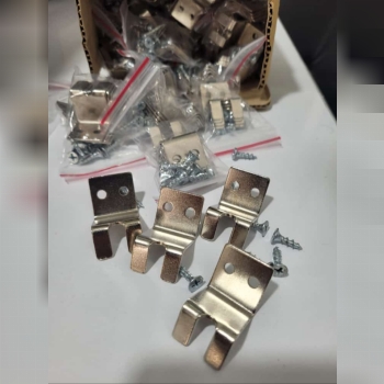 بست آبچکان فلزی