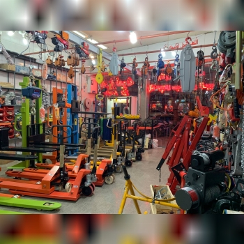 مرکز تخصصی لیفتینگ و جابجایی