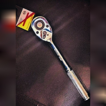 ابزار صنعتی موسوی 