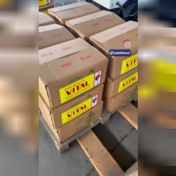 جرثقیل دستی یک سازه کاملا مکانیکی می باشد که با بکار بردن یک نسبت فیزیکی که دو نقطه از چرخدنده ها با