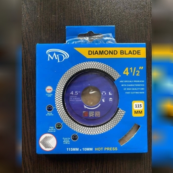 پرسلان بر چینی