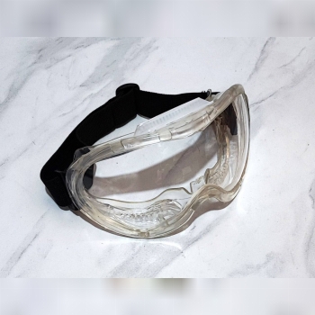 عینک غواصی تک جعبه