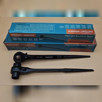  آچارهای دوسررینگی دم موشی ،سایز ۱۹ *۱۷ 