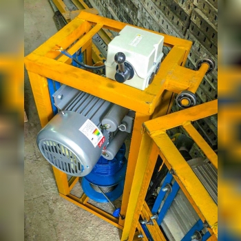 تهیه و توزیع انواع بالابرهای ساختمای