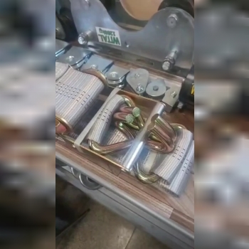 بار تسمه جغجغه رسید