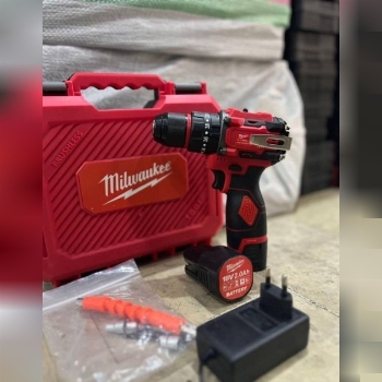 براشلس میلواکی دوباتری