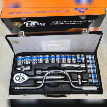  بکس۲۴پارچه سفید 