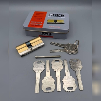  سیلندر 7 لوکس تمام برنجی پارادل 7 کلید شیار ماری/ جعبه فلزی تمام برنجییی دارای تسمه فولادی کارتن 60