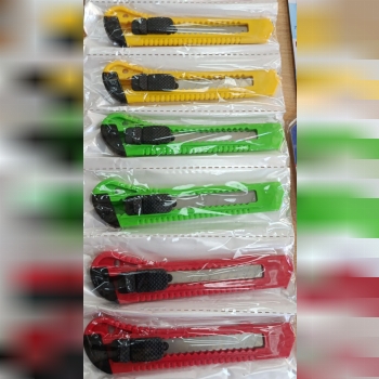 فروش ویژه کاتر پلاستیکی بزرگ کیفیت و قیمت عالی ، دوطرف دنده تعداد در کارتن ۱۰۰ عدد قیمت دسته اول : د