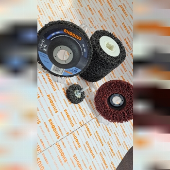 محصولات رنگ زدا و زنگ زدا 