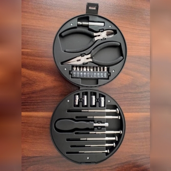 ست جعبه ابزار و پیچگوشتی ساعتی