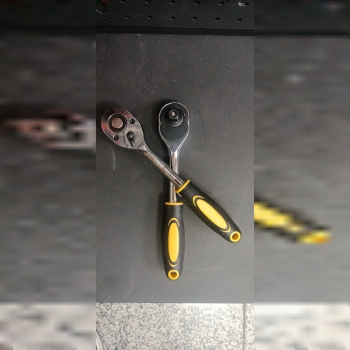 جغجغه درایو 1/2