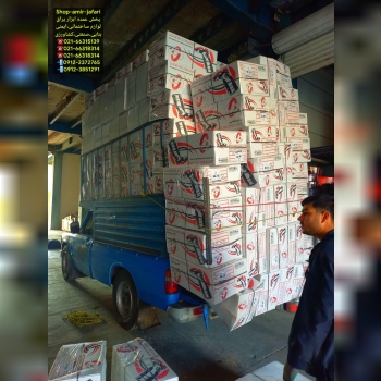 پخش چکمه سفید و مشکی