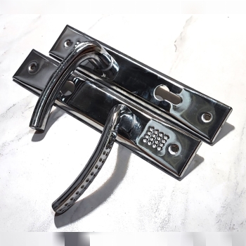 دستگیره پلاک خالدار سوئیچی و کلیدی کروم