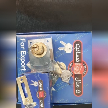 ### قفل_ایمنی_ کمدی_دوپله #قفل_ توپی برنجی_جنس ایرانی## قفل کمدی_زبانه ضخیم_کارتن ۱۲۰ عددی پخش یراق 